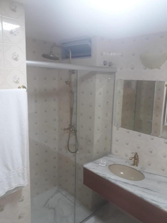 Garvey Aparthotel *